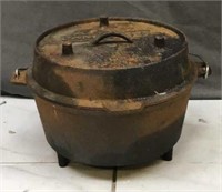 Vintage Camp Chef Ultimate Dutch Oven Cast Iron