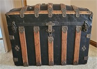 Trunk/Chest. 32" L, 19" wide. 25" tall. Contents