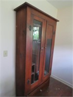 GLASS DOOR GUN CABINET - BRING HELP TO REMOVE