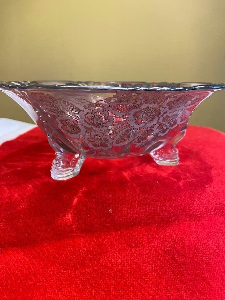 30's Silver City Glass Flower Bowl