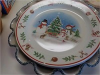 Christmas plates & dish
