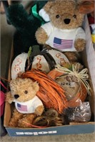 ASSORTED COLLECTIBLES -STUFFED ANIMALS