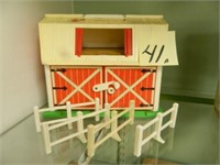 Fisher Price Barn w/ Fence