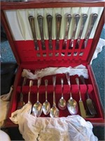 Wm. Rogers Overlaid IS Silverware in Wooden Case