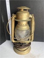 Beacon oil lantern light