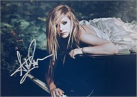 Autograph COA Avril Lavigne Photo