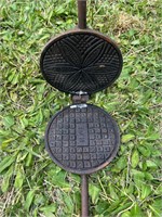 Vintage Baccellieri Mfg Pizzelle Waffle Maker Cast