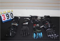 EIGHT(8) PAIR OF OUTDOOR GLOVES