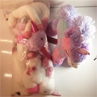 Stuffed unicorn lot