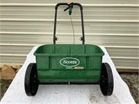 Scott’s AccuGreen 3000 Spreader