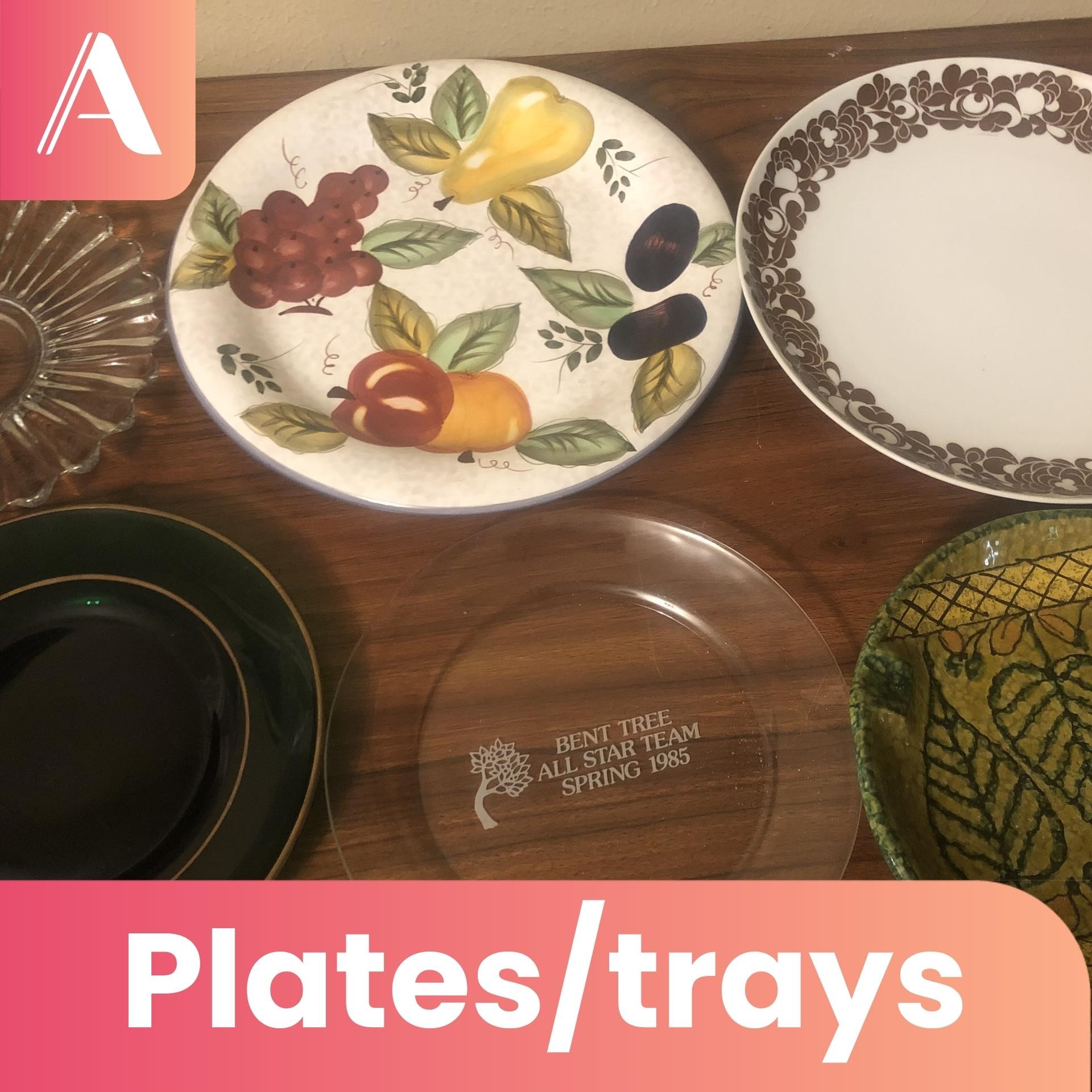 Plates/Trays A lot