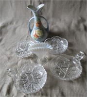 Lot of cut crystal with sawtooth rim, moonstone