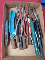 Pliers  and chisels