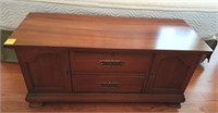 LANE CEDAR CHEST