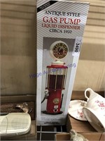 GAS PUMP LIQUID DISPENSER