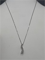 10k white gold & diamond pendant & necklace