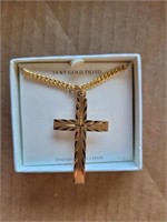 STAINLESS CHAIN WITH 14K GF CROSS