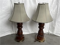 2 lamps