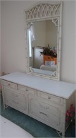 Thomasville Dresser w/Mirror 30"h (w/o