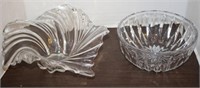 SELECTION OF GLASS BOWLS