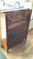 Barristers bookcase (2 cases w glass fronts) on