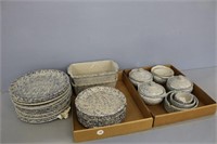 Western Stoneware Dinnerware Set