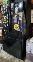SAMSUNG Black Refrigerator / Freezer Working as-is
