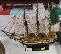 Model HMS Victory