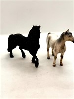 Schleich Lg Black Stallion & Grey Mare