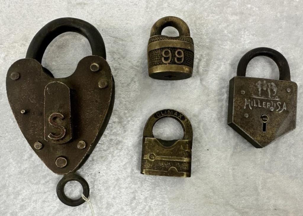 Lot Of 4 Vintage Padlocks