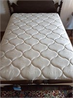 SIMMONS PILLOWTOP DOUBLE MATTRESS & FLAT BOXSPRING