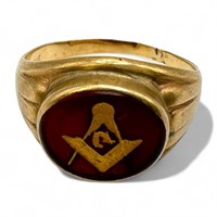 10K Gold Masonic Ring w/ Carnelian