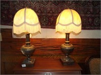 pair metallic table lamps w/cherub adornment & fri