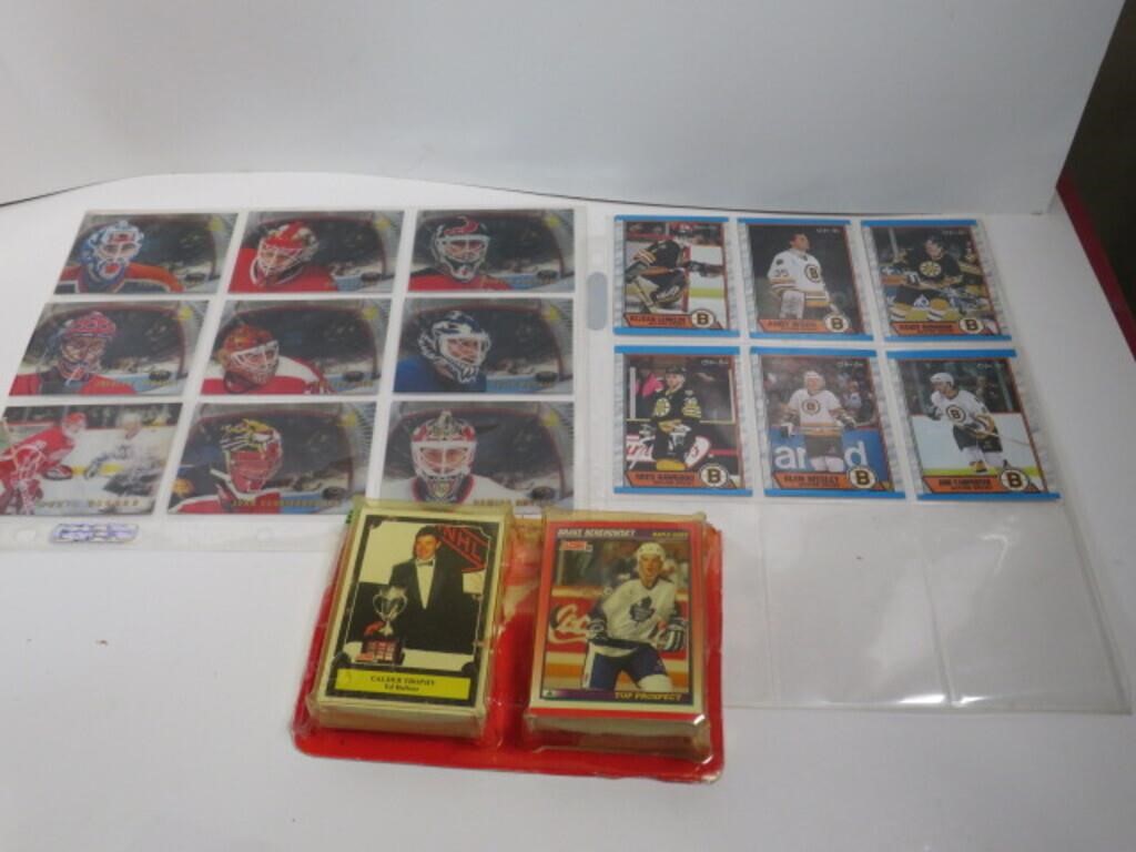 LOT ASSORTED HOCKEY CARDS