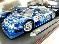 Diecast 1:18 MERCEDES CLK-GTR, neuf