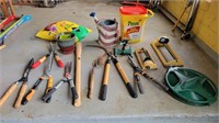 Assorted yard and gardening items