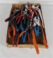 Assorted Pliers Lot