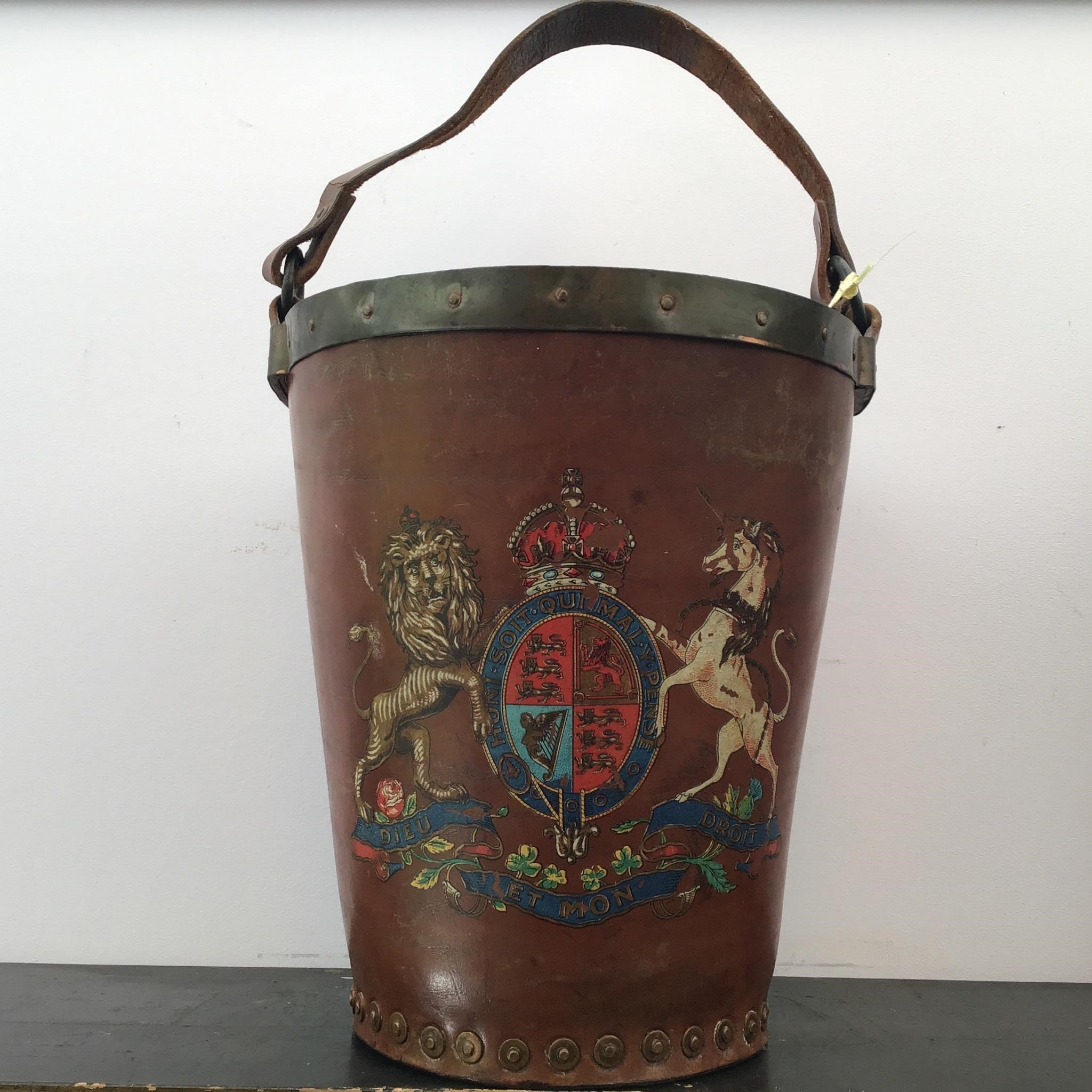 ENGLISH LEATHER FIRE BUCKET c.1850-75