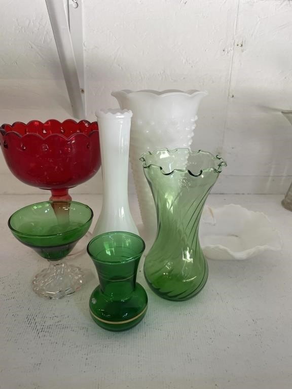 7pc Vintage Colored Glass Vases/Dishes