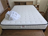 Kingsdown Queen Bed With Protector