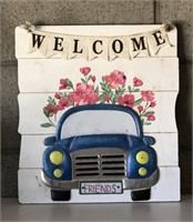 Wooden Welcome Sign NWT