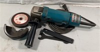 Makita Disc Grinder & Accessories