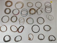 VINTAGE JEWELRY incl. 21 BRACELETS & 5 WATCHES