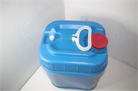 Hedwin 5 gallon water container