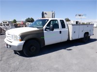 1999 Ford F350 Extended Cab Service Truck