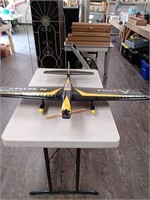 Gas powered model airplane
