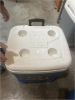 Igloo Ice Cube Cooler