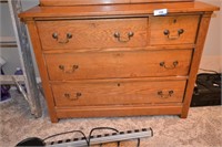 4 DRAWER OAK CHEST 42 IN X 20 IN X 32 IN TALL