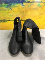Journee Collection Womens Boots Leanni Black SZ 8