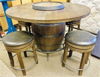 Barrel Table and 4 Chairs